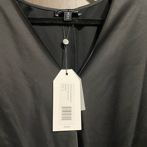 NWT Universal Standard Sonya V Neck Satin Dress - Picture 5 of 5